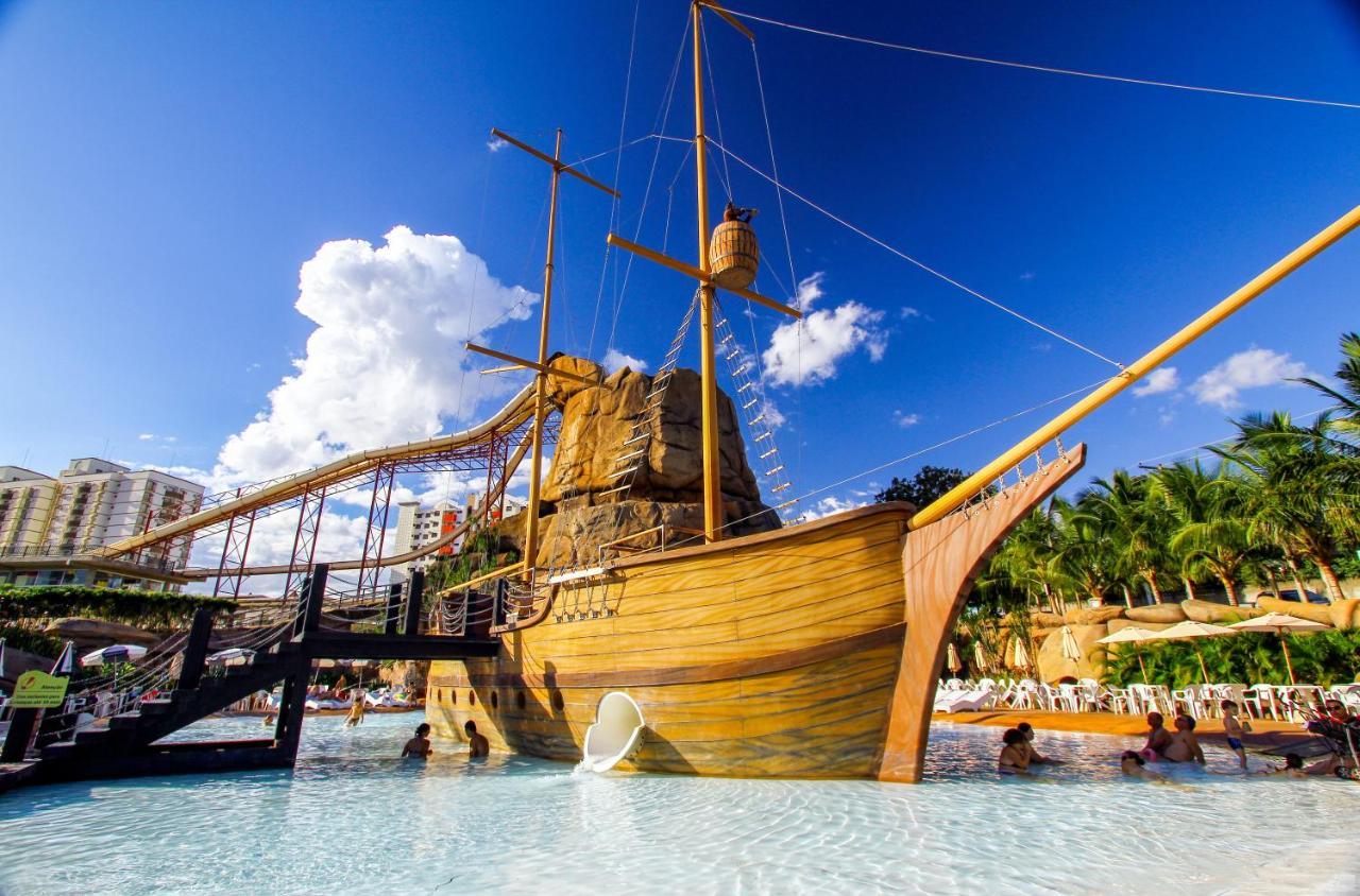 Villas Diroma Com Um Dia No Acqua Park, Splash E Slide Caldas Novas Exterior foto