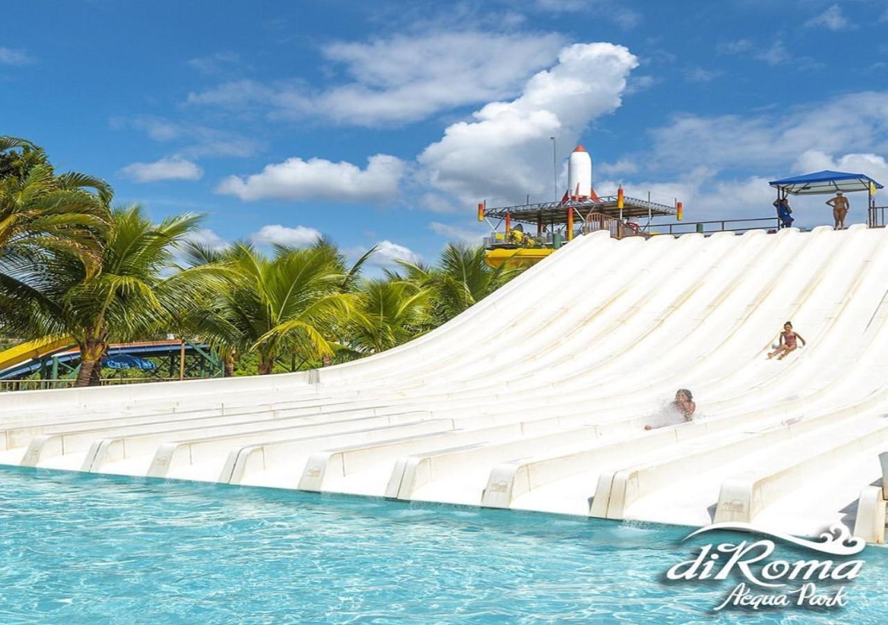Villas Diroma Com Um Dia No Acqua Park, Splash E Slide Caldas Novas Exterior foto